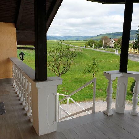 Apartman Majetic Otočac Exteriér fotografie